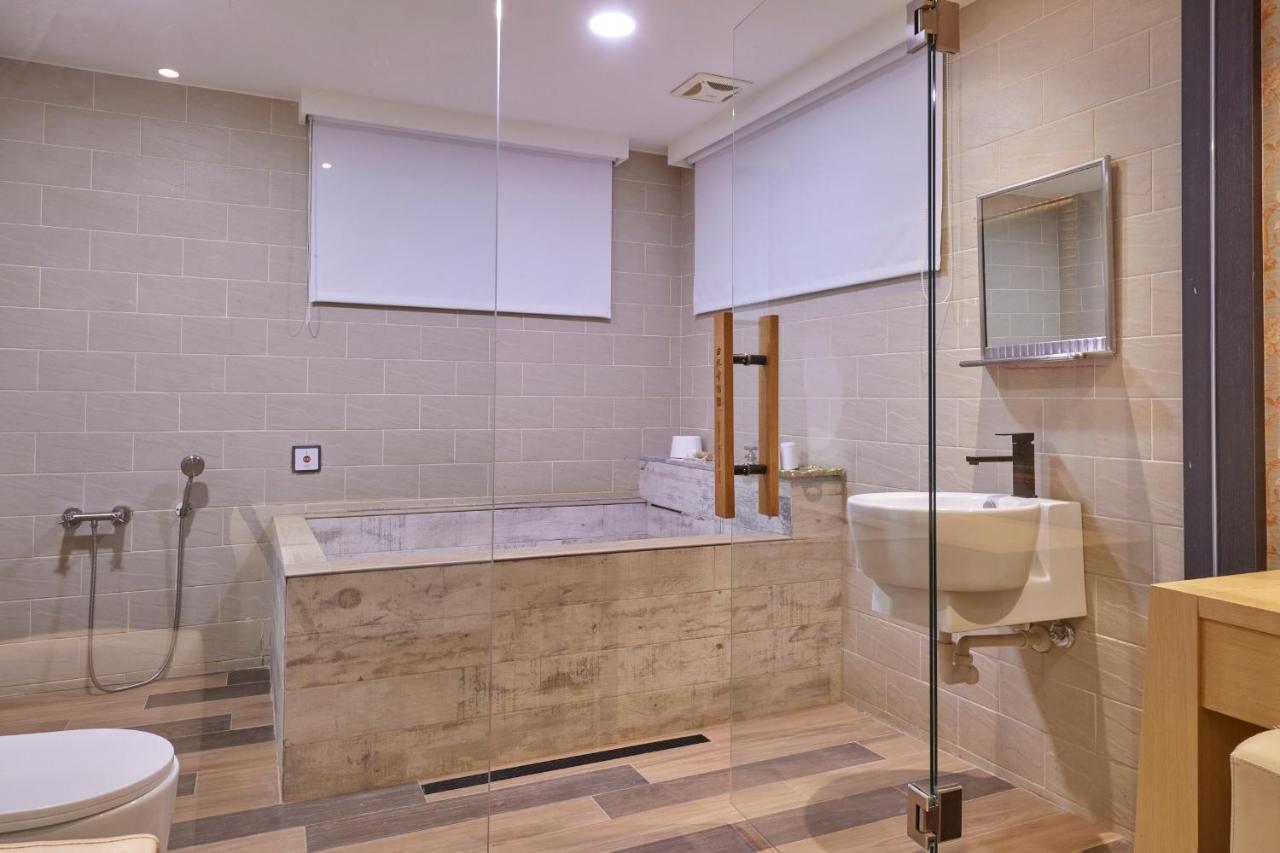 Kyokusui Hotspring Hotel ไทเป ภายนอก รูปภาพ