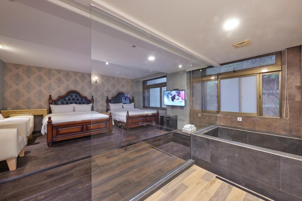 Kyokusui Hotspring Hotel ไทเป ภายนอก รูปภาพ