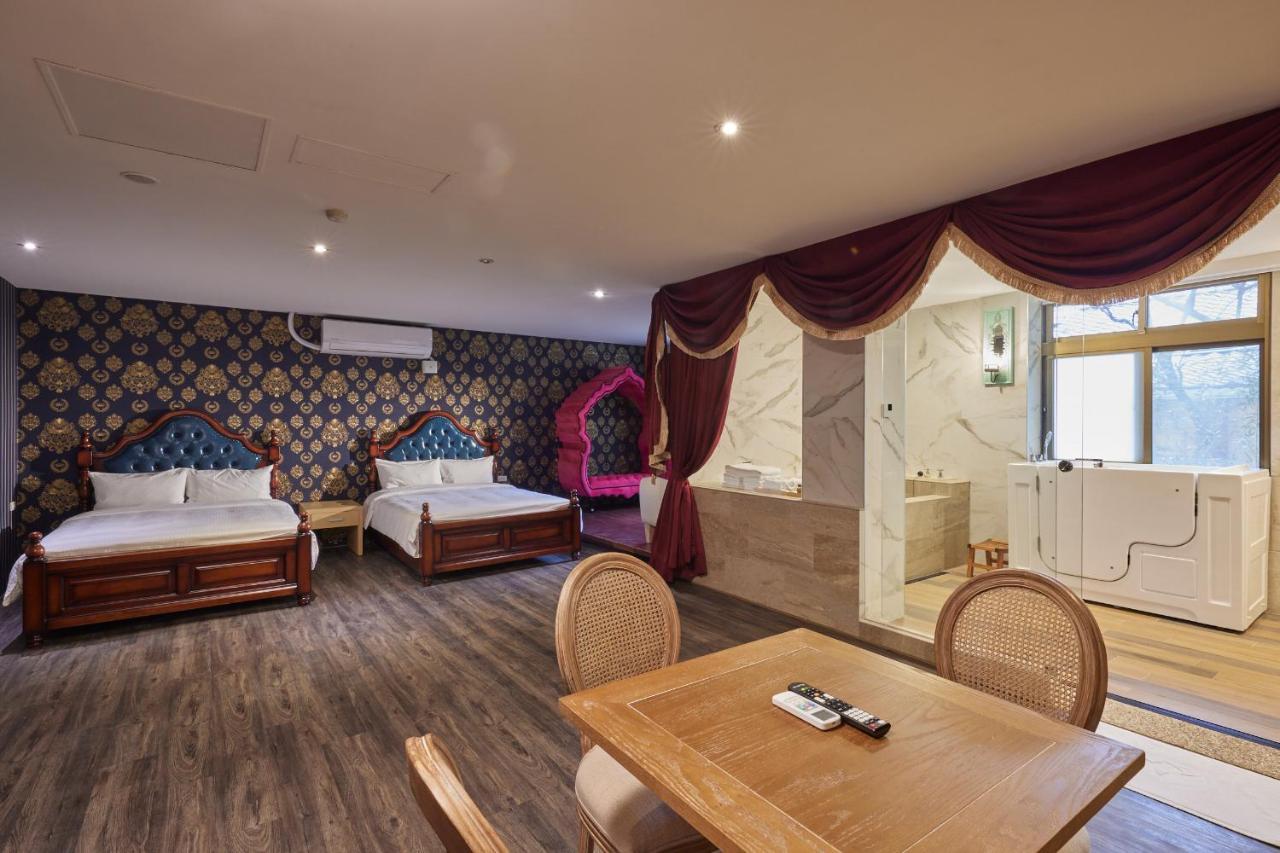 Kyokusui Hotspring Hotel ไทเป ภายนอก รูปภาพ
